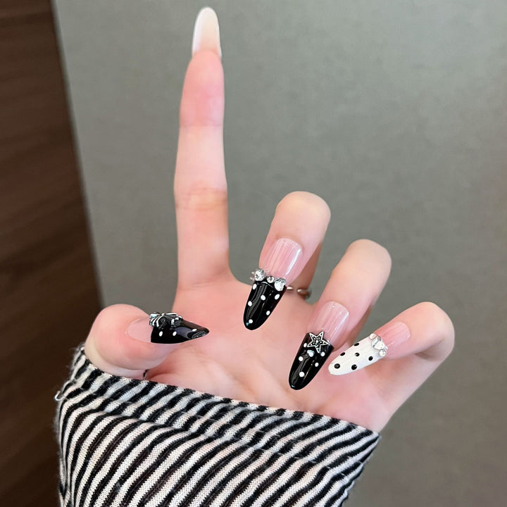 Elegant Decorative Press-On Nail Extensions Kalsten