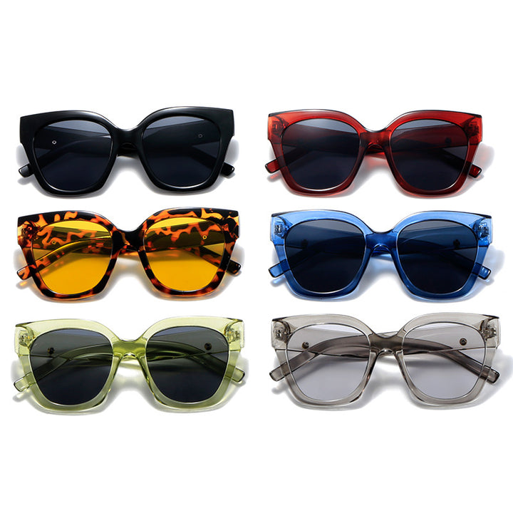 Women extravagantly designed sunglasses Kalsten
