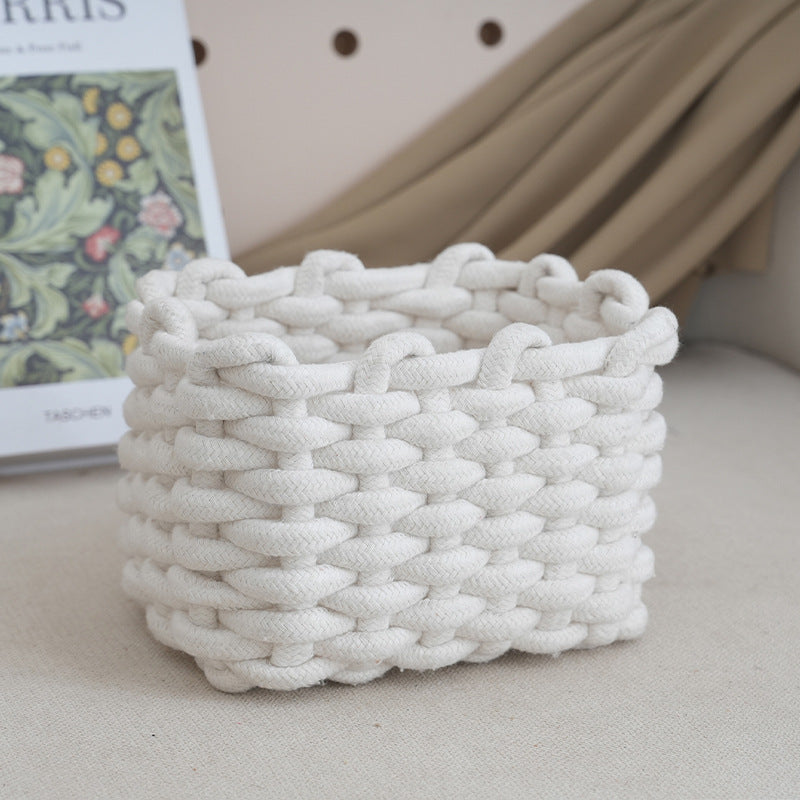 Storage basket with braided design Kalsten