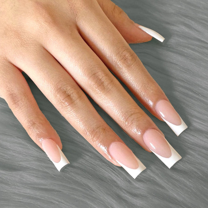 Creative acrylic nail set with elegant French-tip design Kalsten