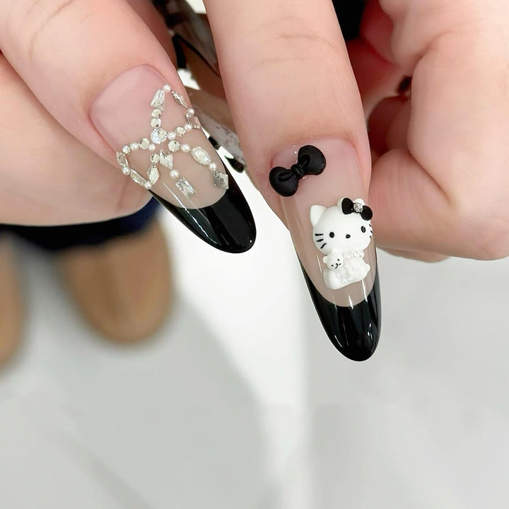 Decorative Character Press-On Nail Set Kalsten