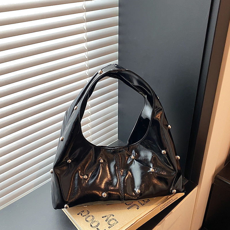 WoTrendy Statement Hobo Bag Kalsten