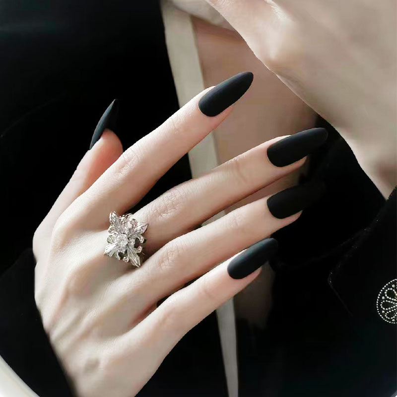 Decorative Nail Art Kalsten
