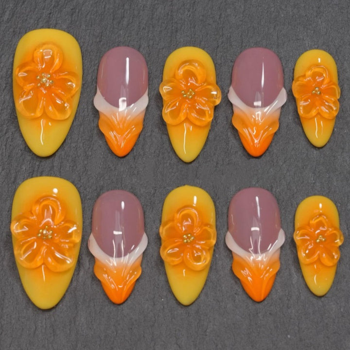 Artistic Floral and Star-Embellished Press-On Nail Set Kalsten