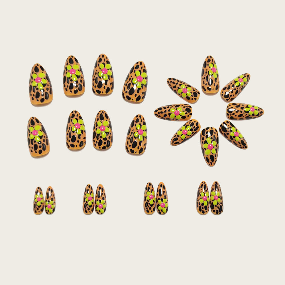 Artificial Nail Decoration In Unique Leopard Pattern Kalsten