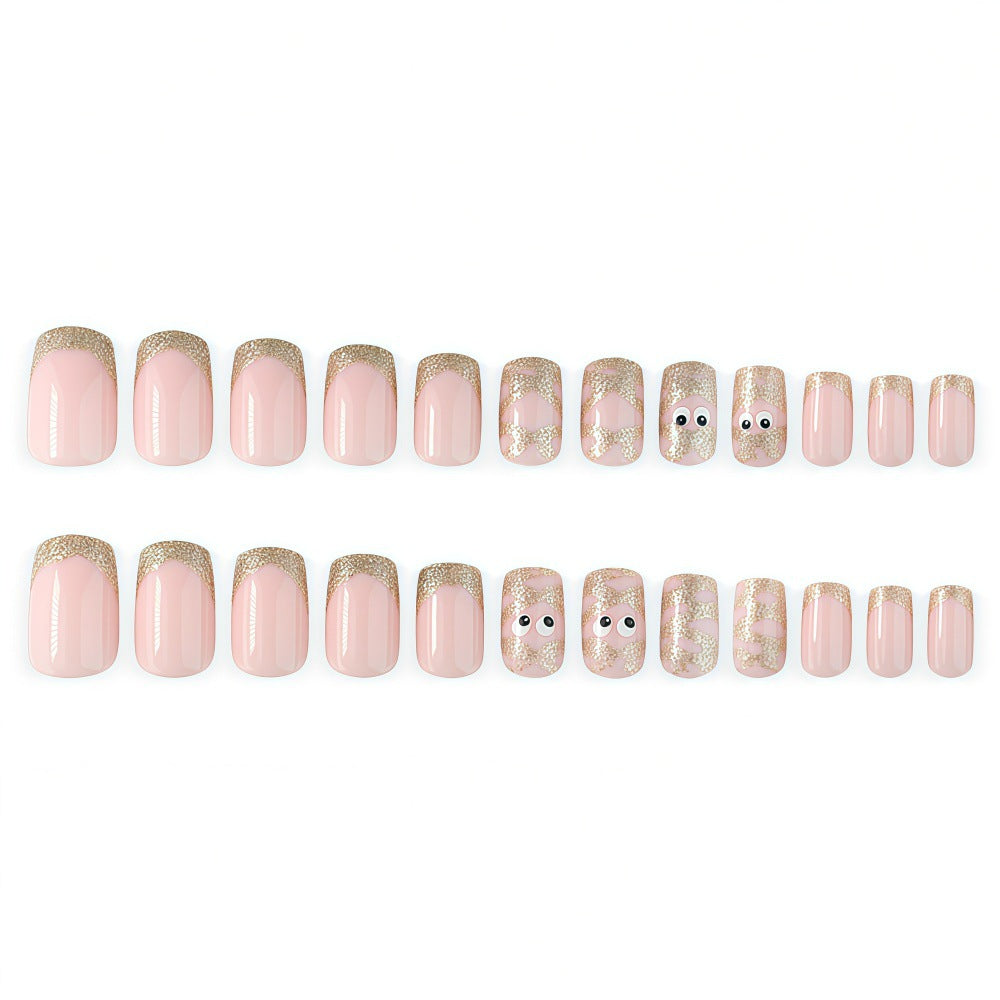 Art Nails in Creative Mummy Design Kalsten