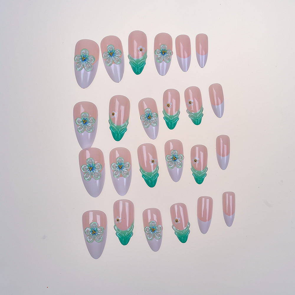 Floral-Embellished Press-On Nail Set Kalsten