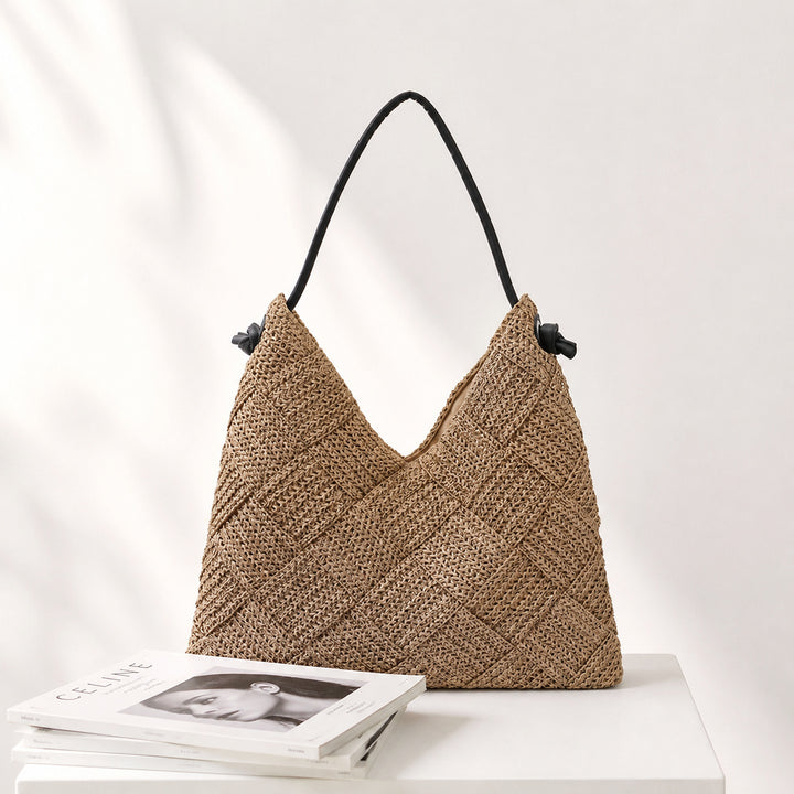 Creative and Sustainable Straw Bag Kalsten
