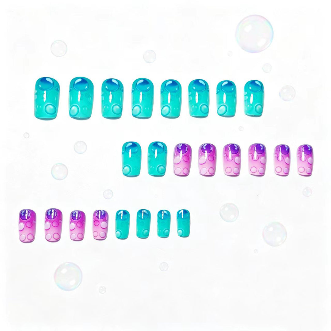 Artificial nails with shimmering water pearl motif Kalsten