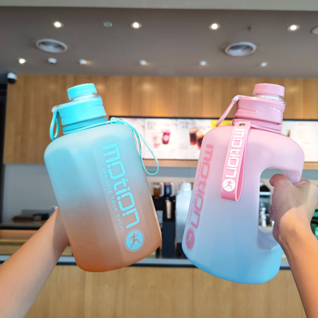 Women’s beverage container with large volume Kalsten