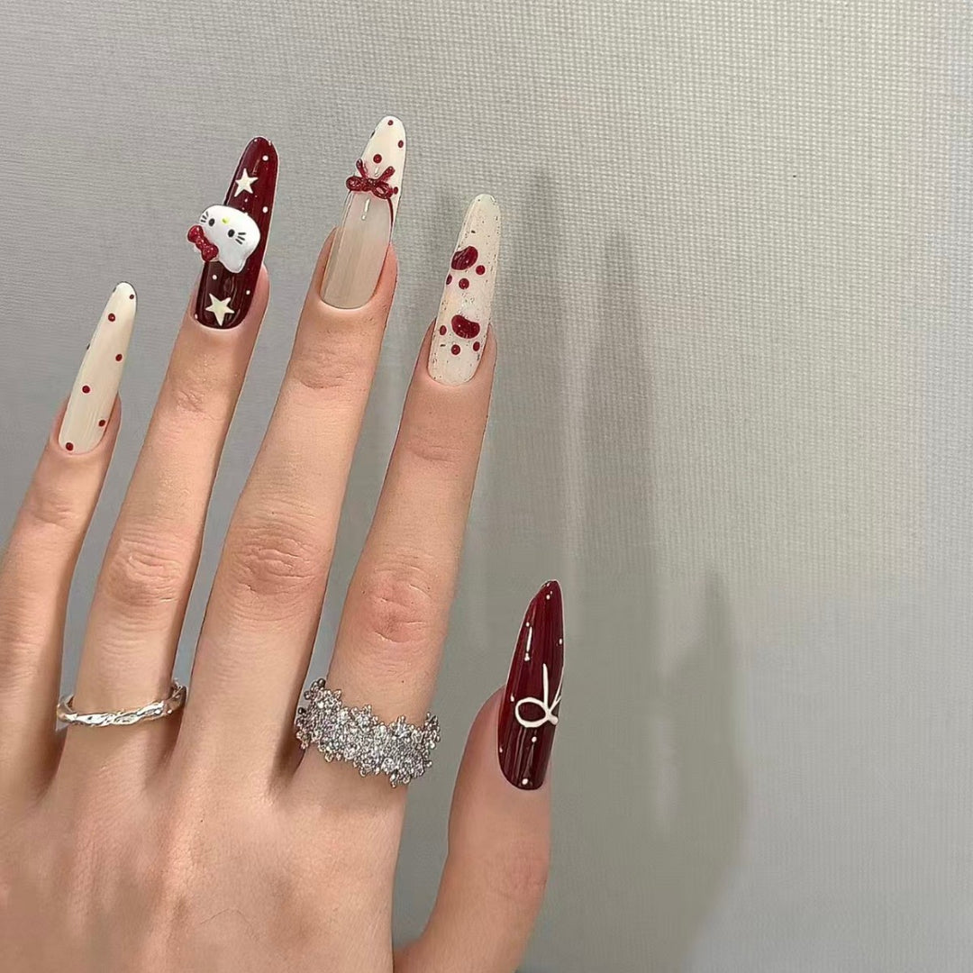 Artistic Press-On Nail Art Kalsten