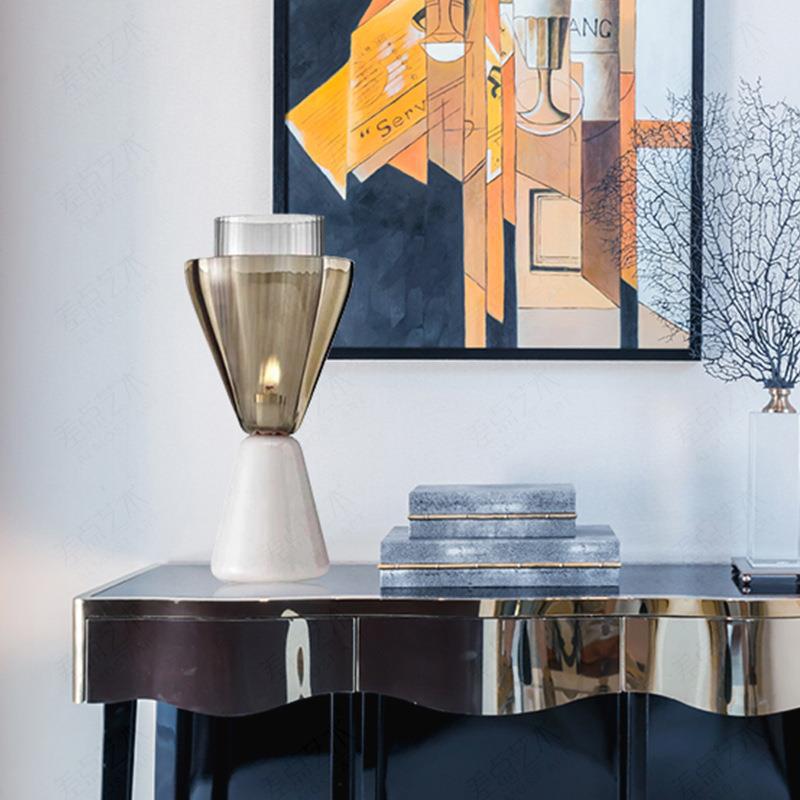 Contemporary Transparent Table Lamp