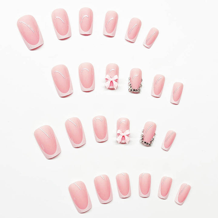 Artificial nail set with elegant details and 3D decorations Kalsten