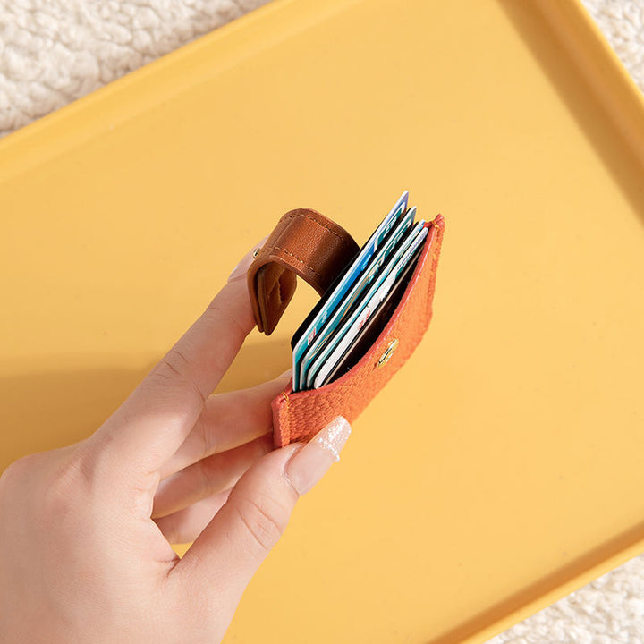 Minimalist RFID-Blocking Leather Card Holder Kalsten