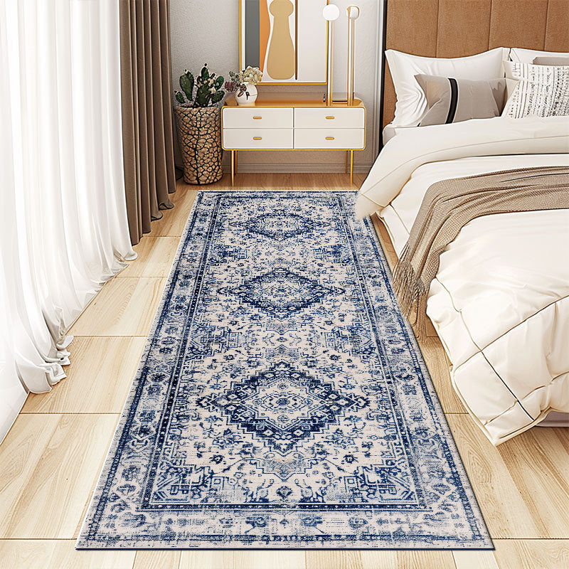 Vintage-Inspired Runner Rug Kalsten