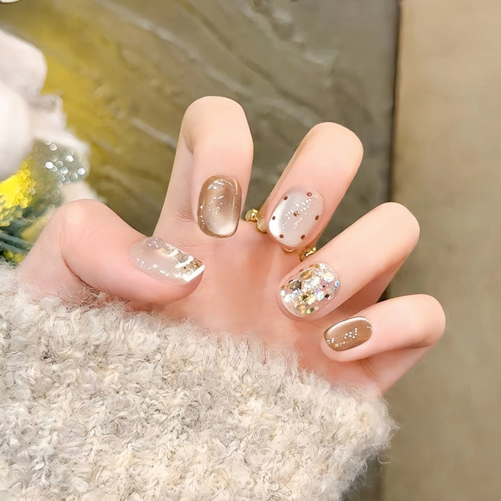 Carefree Press-On Nail Set