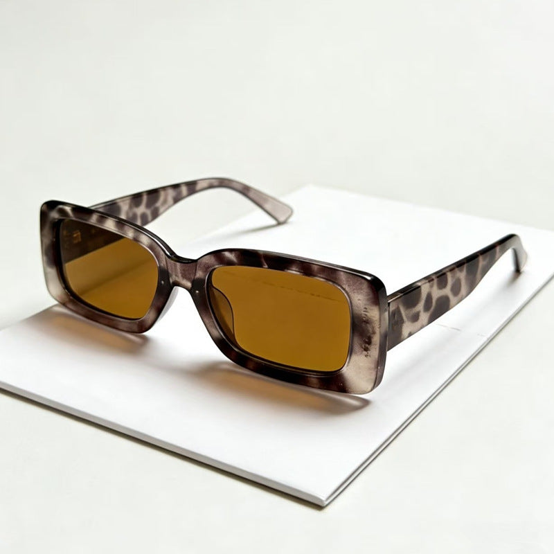 Bold Square Frame Eyewear Kalsten