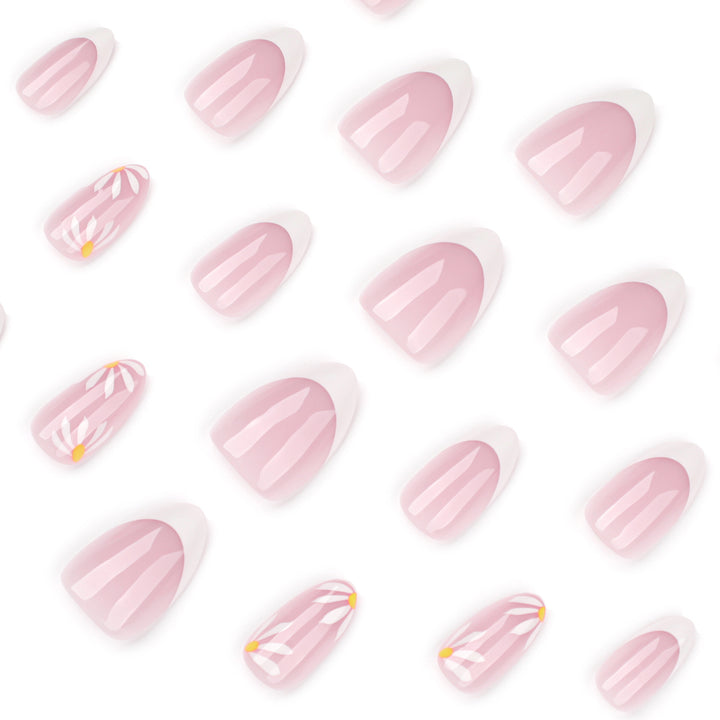 Elegant Nail Art with Floral Designs Kalsten