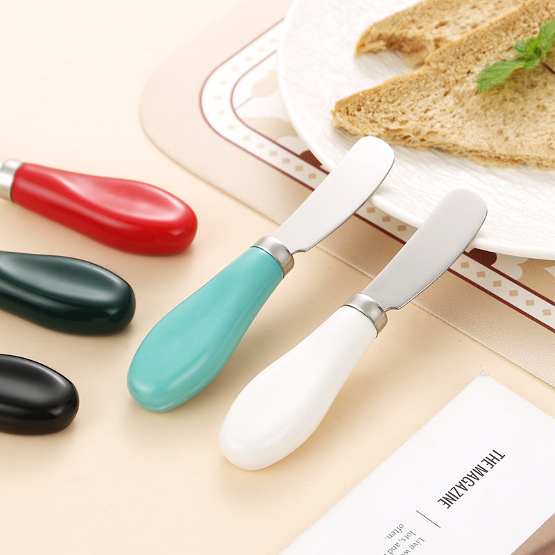 Elegant spreader knife with ergonomic handle Kalsten