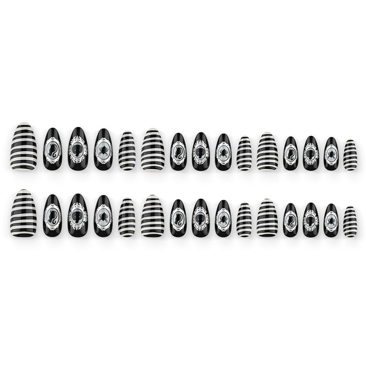Artificial Nails in Creative Halloween Design Kalsten