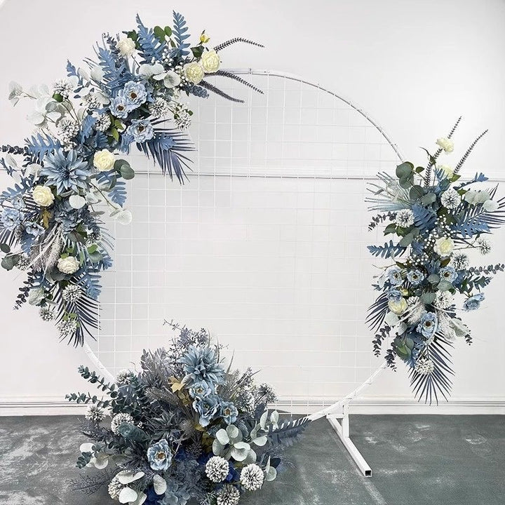 Autumn-Themed Decorative Floral Garland