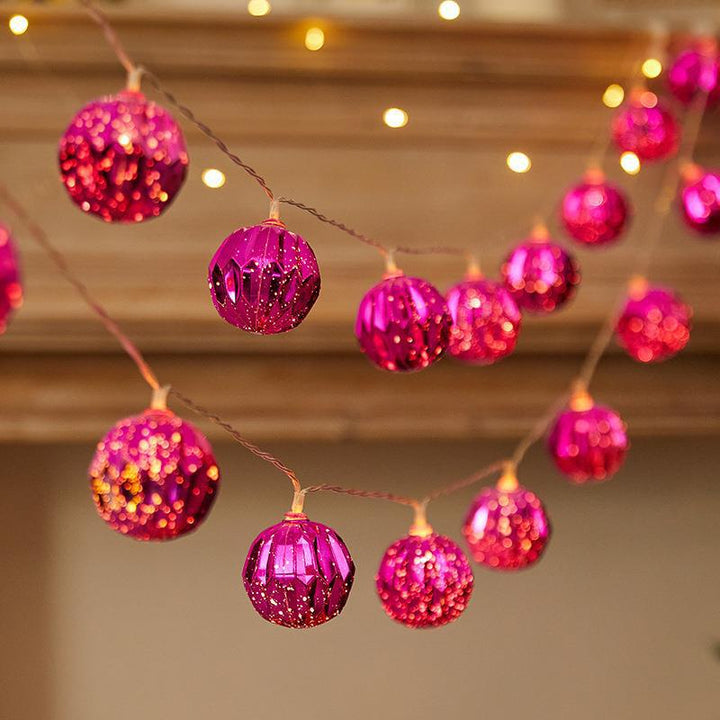 Colored LED Christmas light chain Kalsten