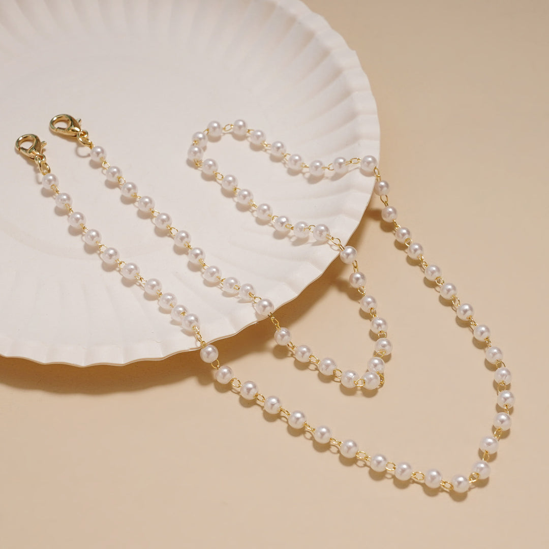 Pearl-Linked Eyewear Chain Kalsten