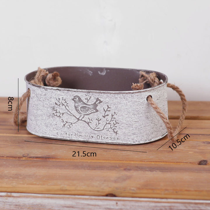 Decorative storage basket made of metal with natural design Kalsten