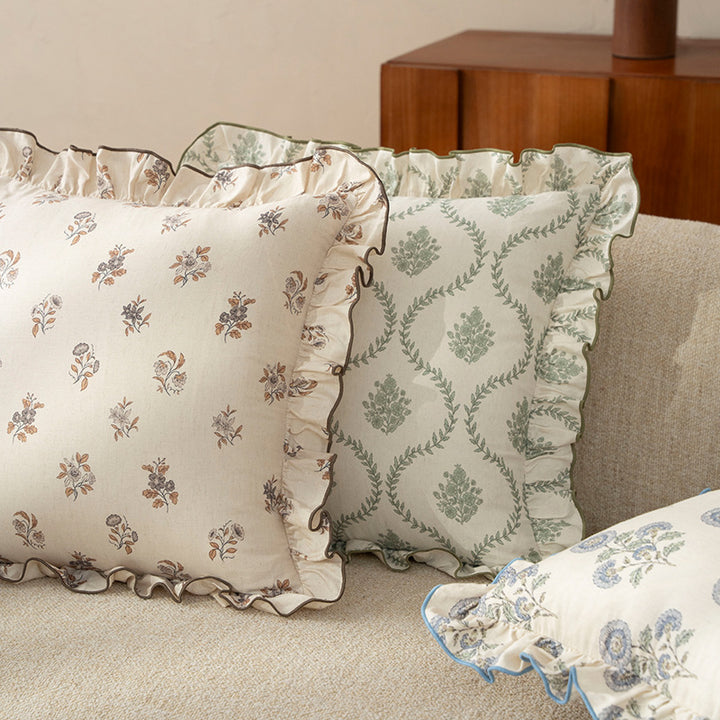 Decorative cushion with ruffles and botanical linen pattern Kalsten