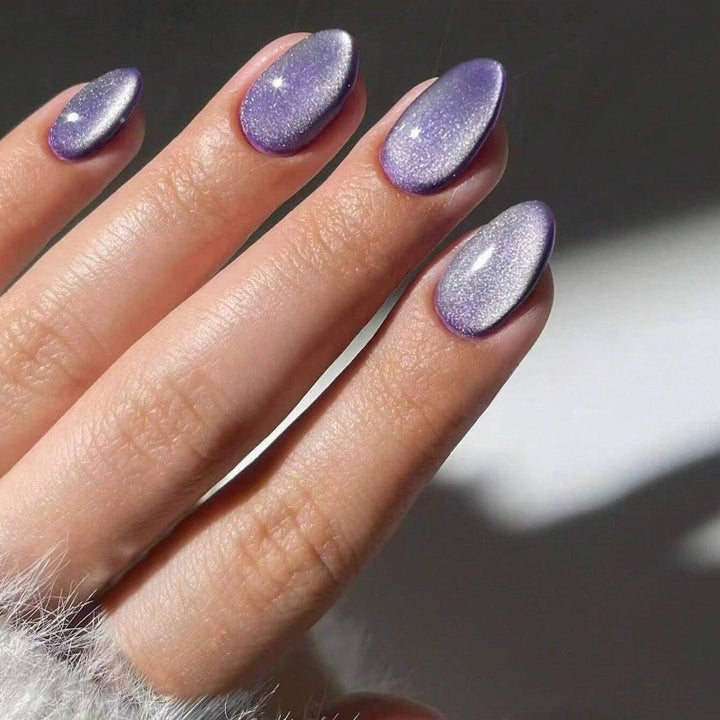Elegant artificial nails with shimmering gradient effect Kalsten