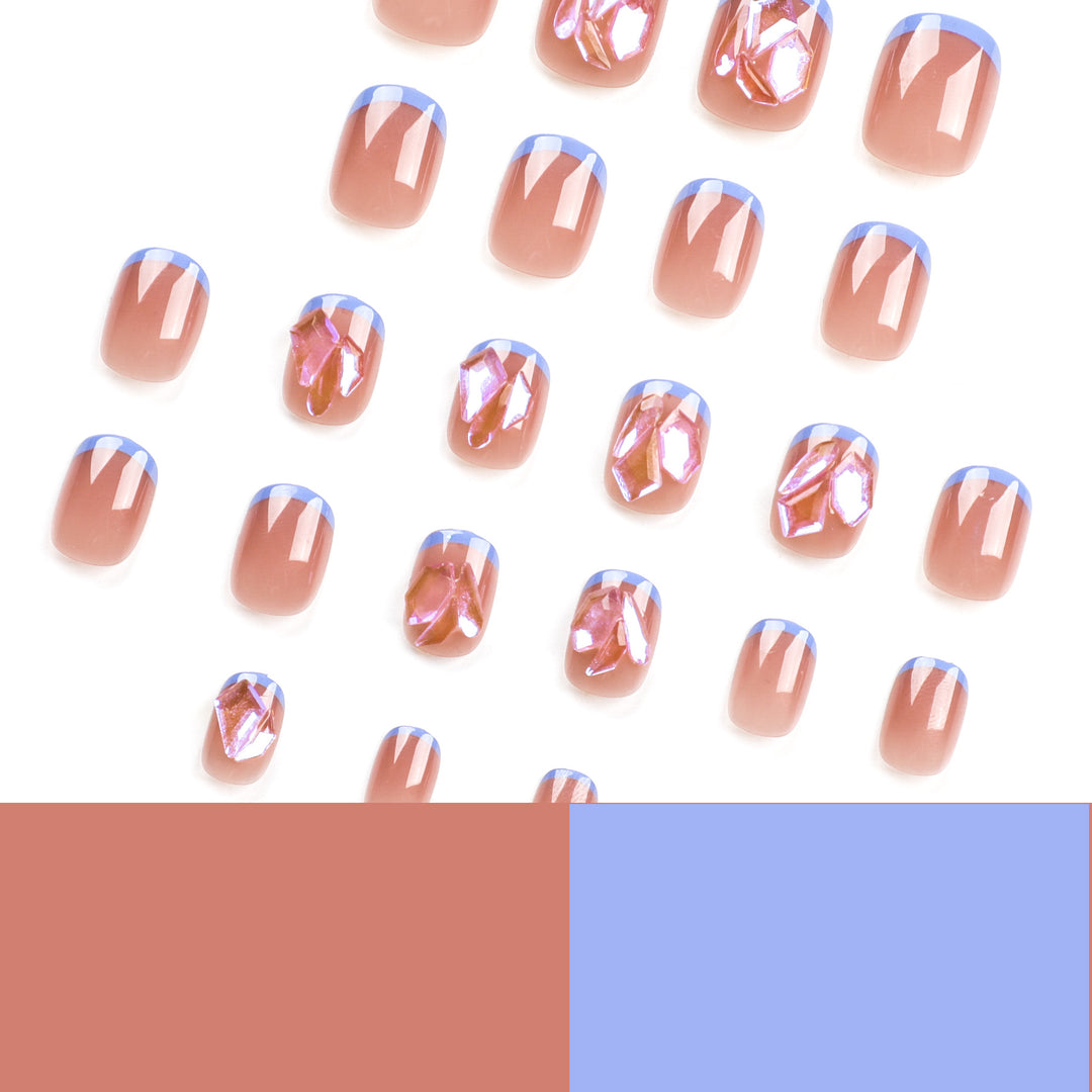 Nail art with glitter and 3D design Kalsten