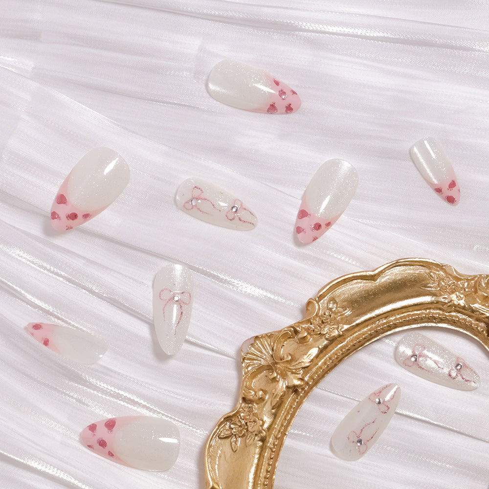 Artful Decorative Press-On Nail Set Kalsten