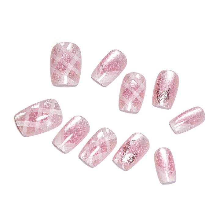 Nail art set with glamorous glitter and diagonal design Kalsten