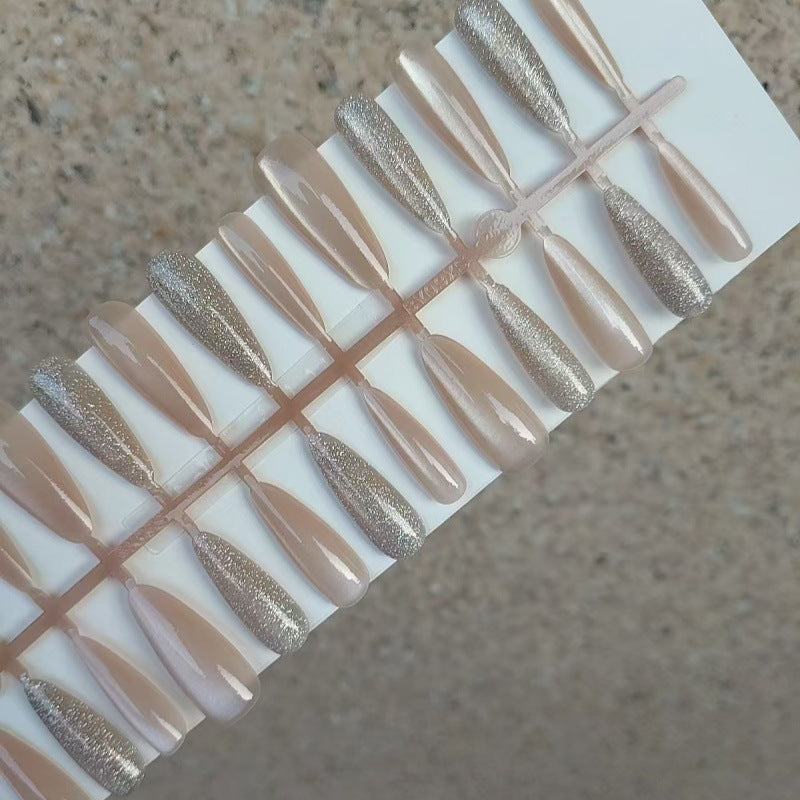 Elegant artificial nails with glitter accents Kalsten