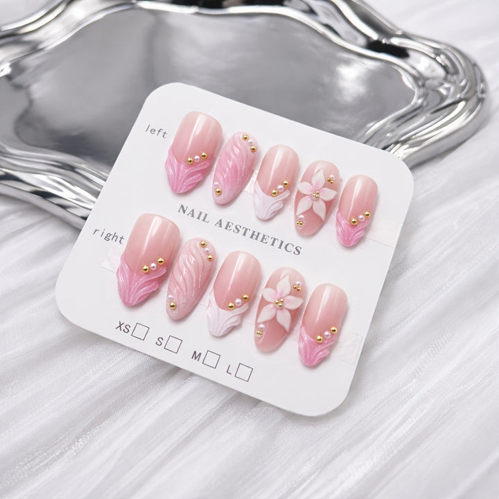 Elegant Floral Nail Set Kalsten