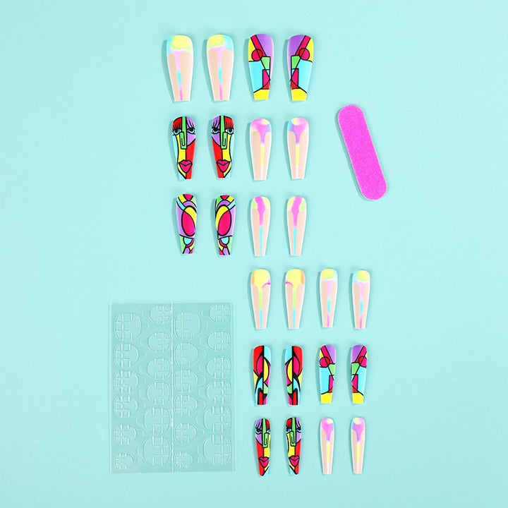 Creative artificial nails in playful design Kalsten