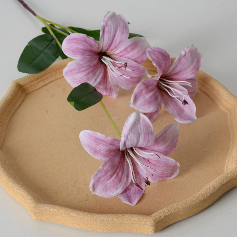Elegant Silk Flower Decoration
