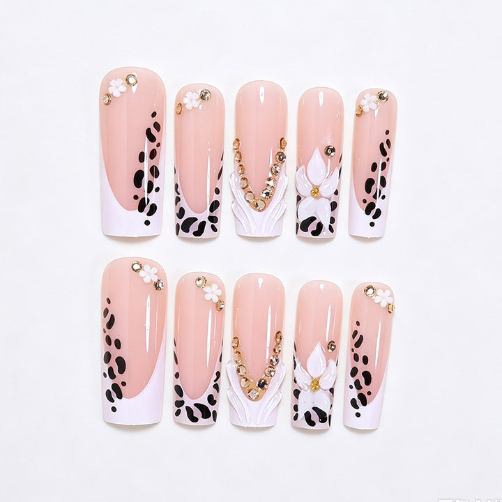Artistic Nail Art Tips Kalsten