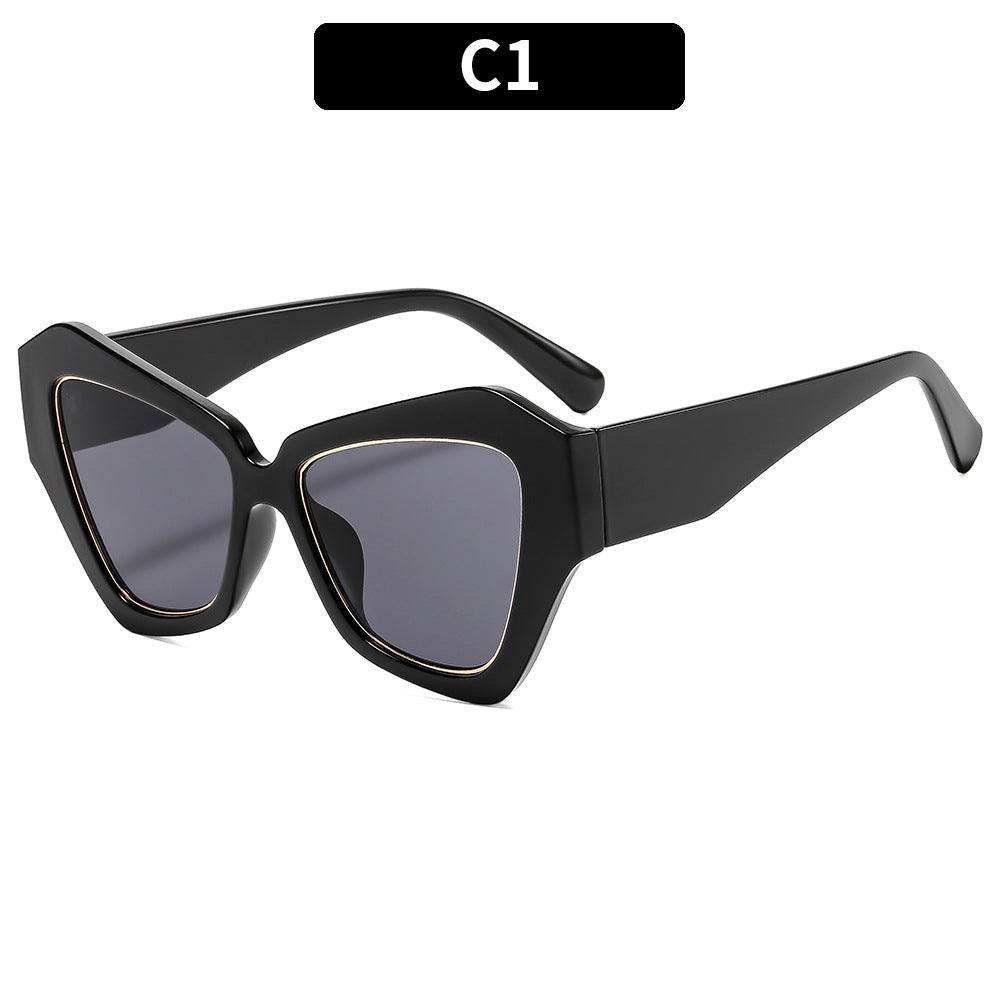 Fashionable Triangular Frame Sunglasses