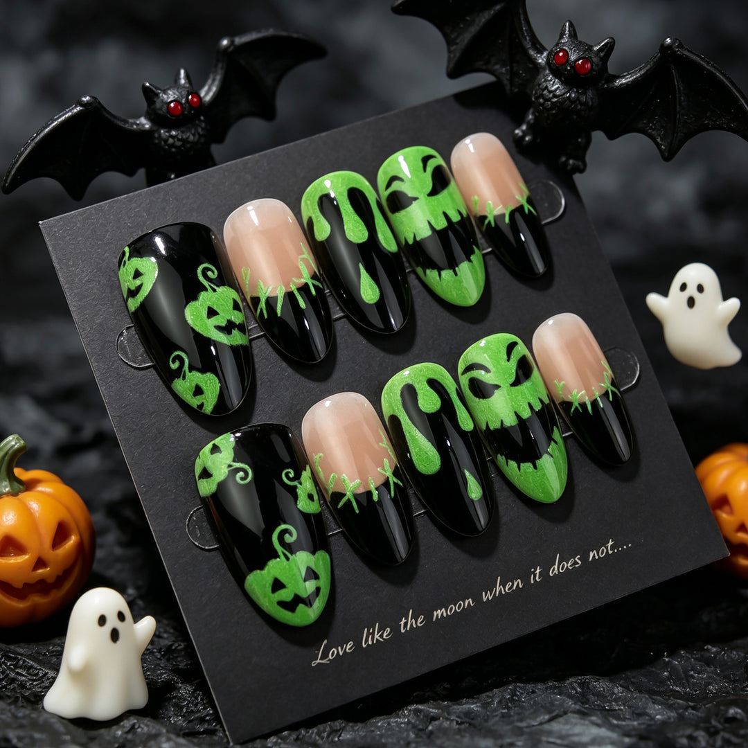 Halloween-Themed Press-On Nail Art Set 1790738486