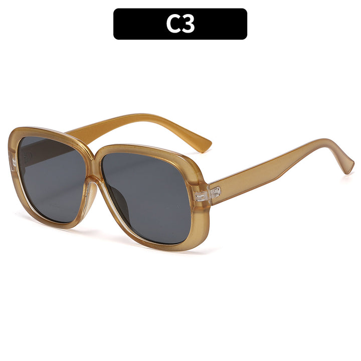 Oversized Retro-Inspired Square Sunglasses