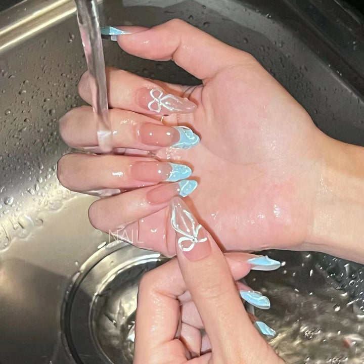 Decorative Press-On Nail Art Set with Charming Ribbon Design Kalsten