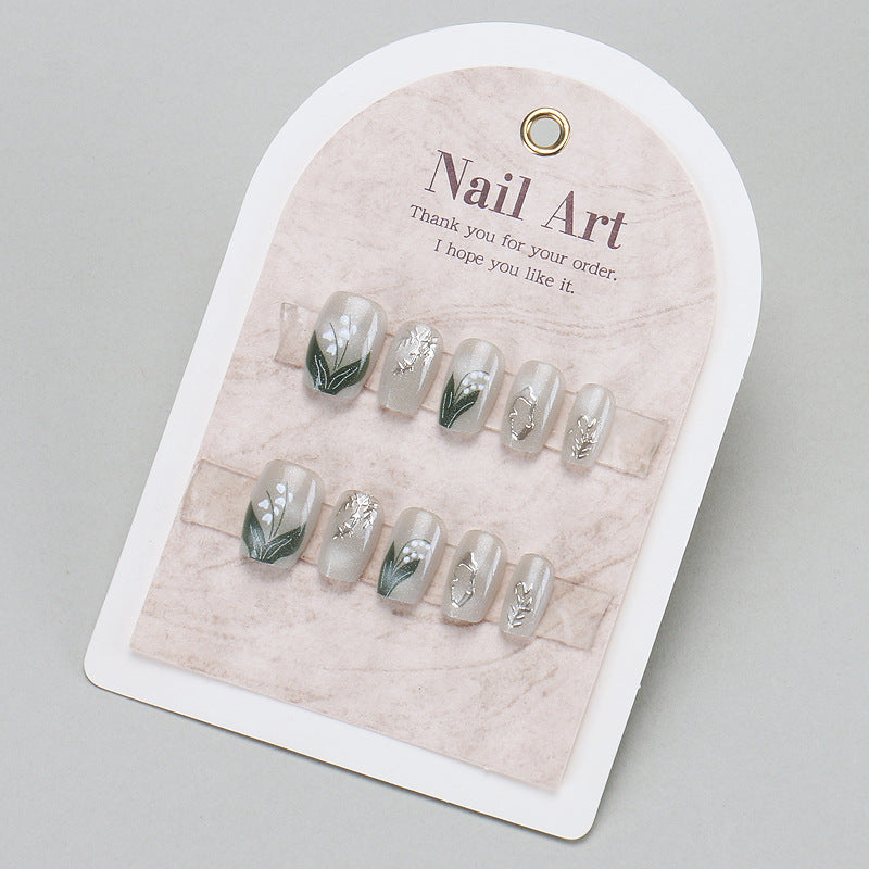 Modestly Chic Press-On Nails Kalsten