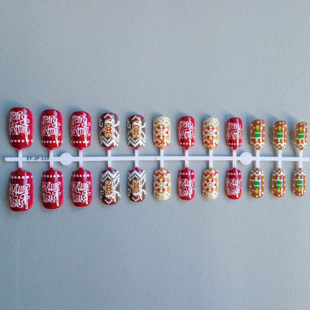 Festive Christmas-Themed Nail Art Set