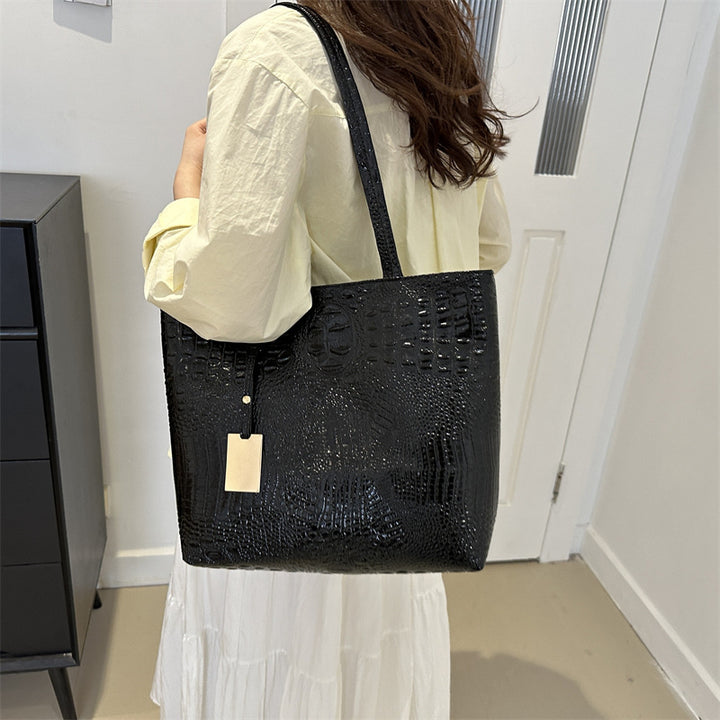 Elegant Crocodile-Pattern Tote Bag