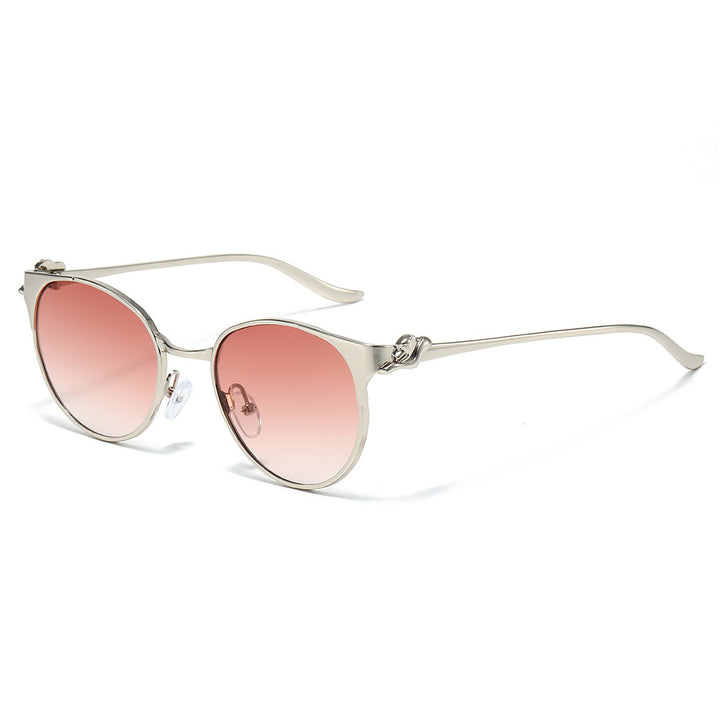Elegant Cat-Eye Sunglasses with Decorative Gold Accents Kalsten