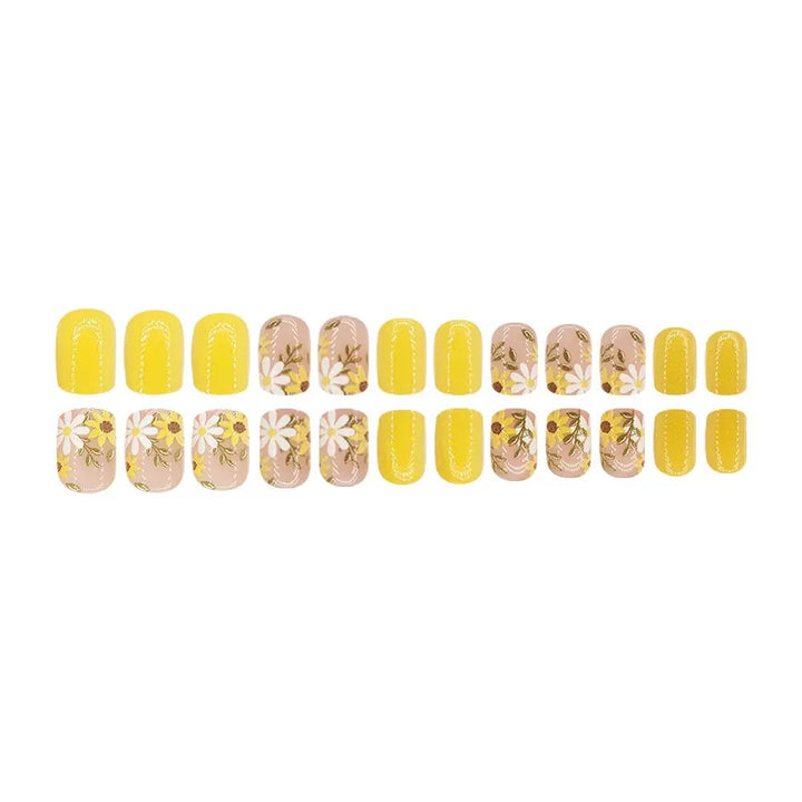 Creative Nail Design Set with Floral Accents Kalsten