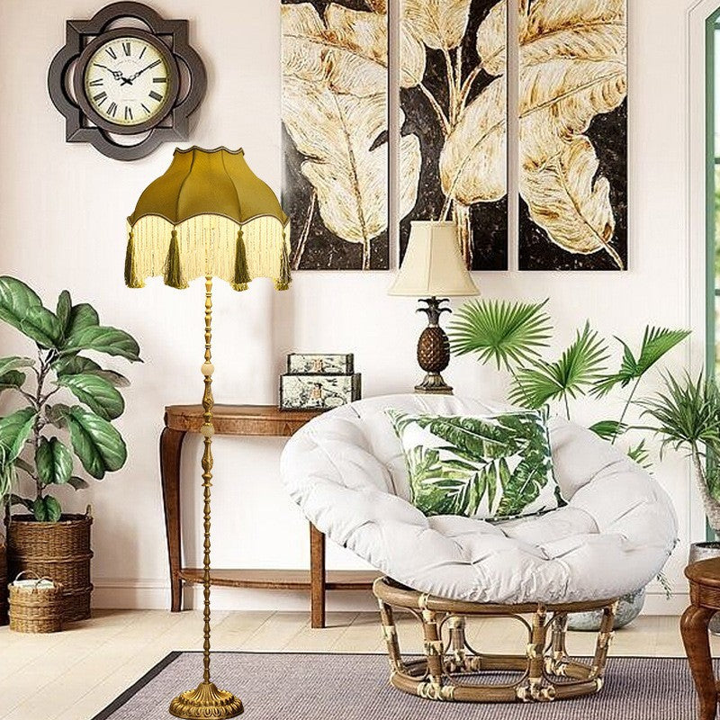 Vintage-Inspired Standing Floor Lamp