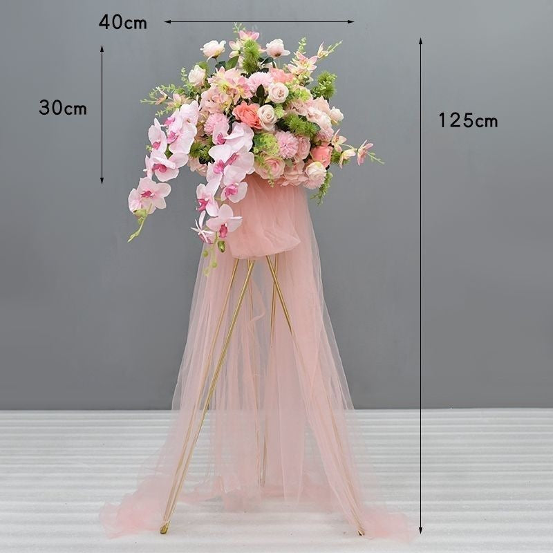 Elegant Floral Design Stand with Tulle
