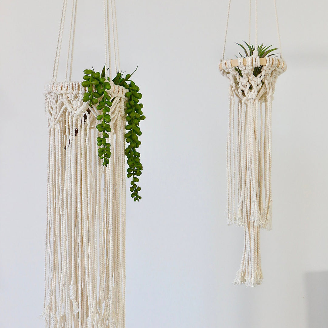 Exquisite Macrame Hanging Planter Kalsten